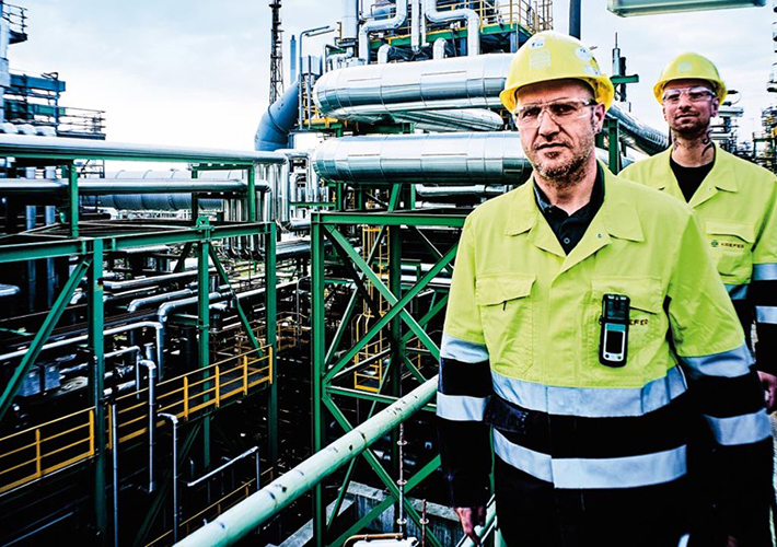 foto noticia KAEFER apuesta por DuPont Sustainable Solutions para garantizar la seguridad de sus empleados en su Unidad de Negocio en Cataluña.